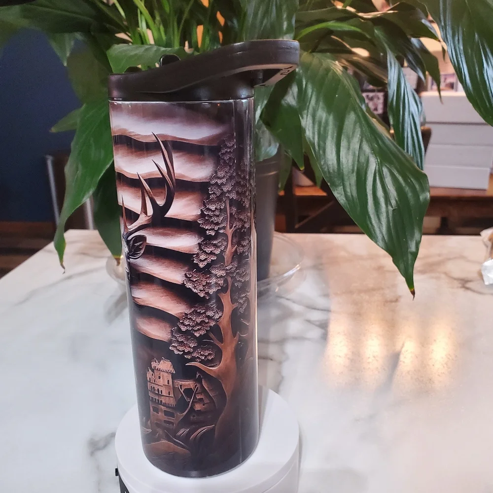 3D Deer with American Flag 20oz Tumbler with duo lids 🎉sale